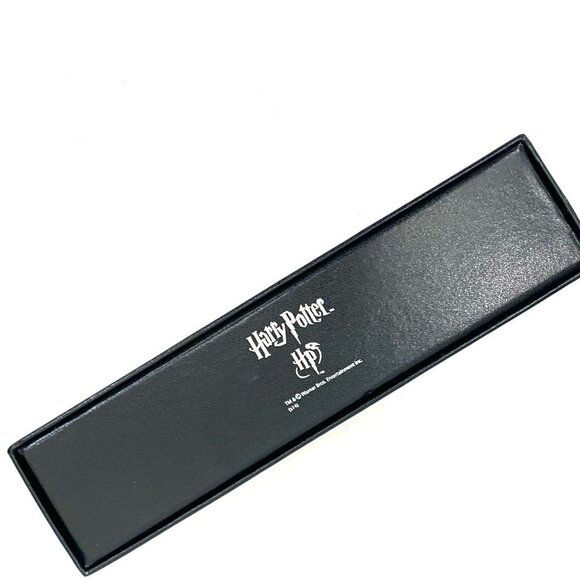 The Noble Collection Harry Potter - Hogwarts™ House Pen- Gryffindor™ 24K NEW NIB - Picture 4 of 4